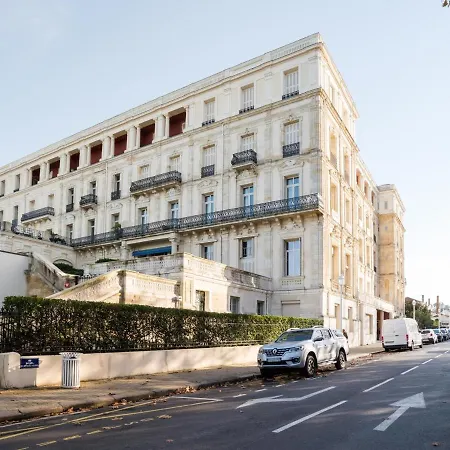 Apartment Pour 5 A Avec Parking Securise - Fr-1-474-10
