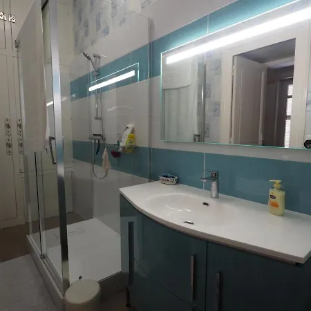 Pour 5 A Avec Parking Securise - Fr-1-474-10 Apartment