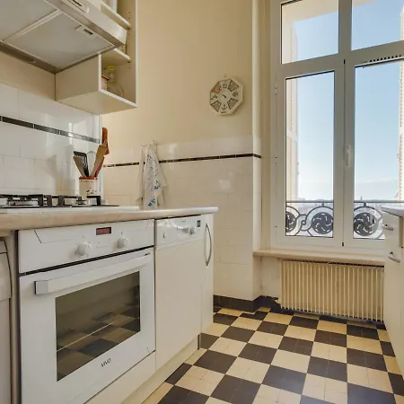 Pour 5 A Avec Parking Securise - Fr-1-474-10 *