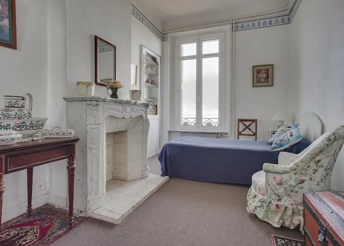 Апартаменти Pour 5 A Avec Parking Securise - Fr-1-474-10